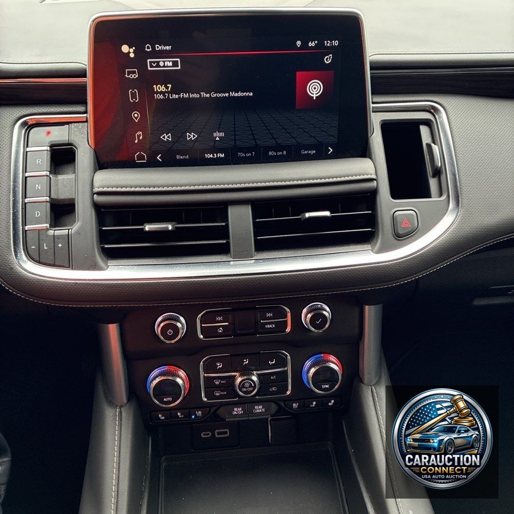 2023 GMC Yukon XL SLT