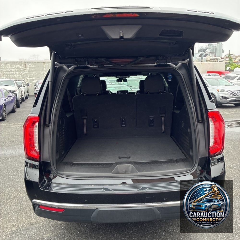2023 GMC Yukon XL SLT