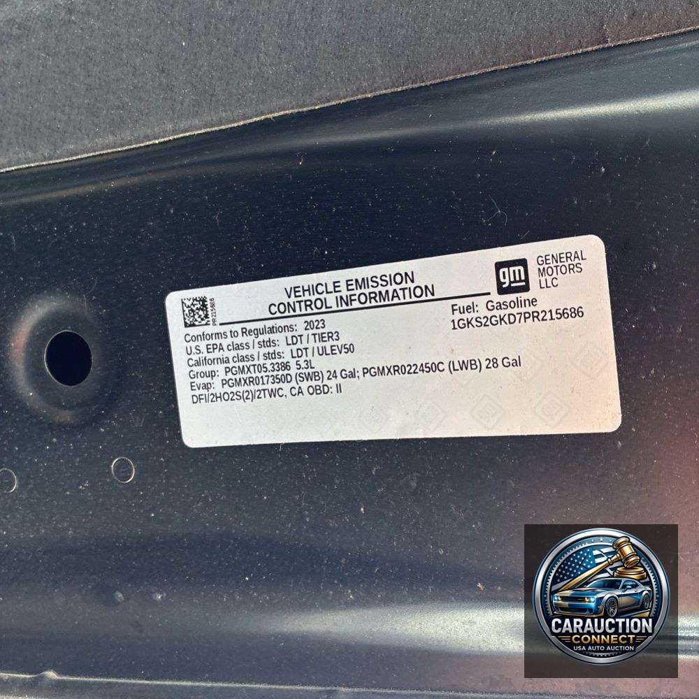 2023 GMC Yukon XL SLT