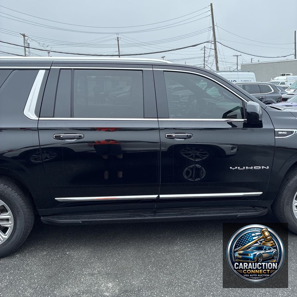 2023 GMC Yukon XL SLT