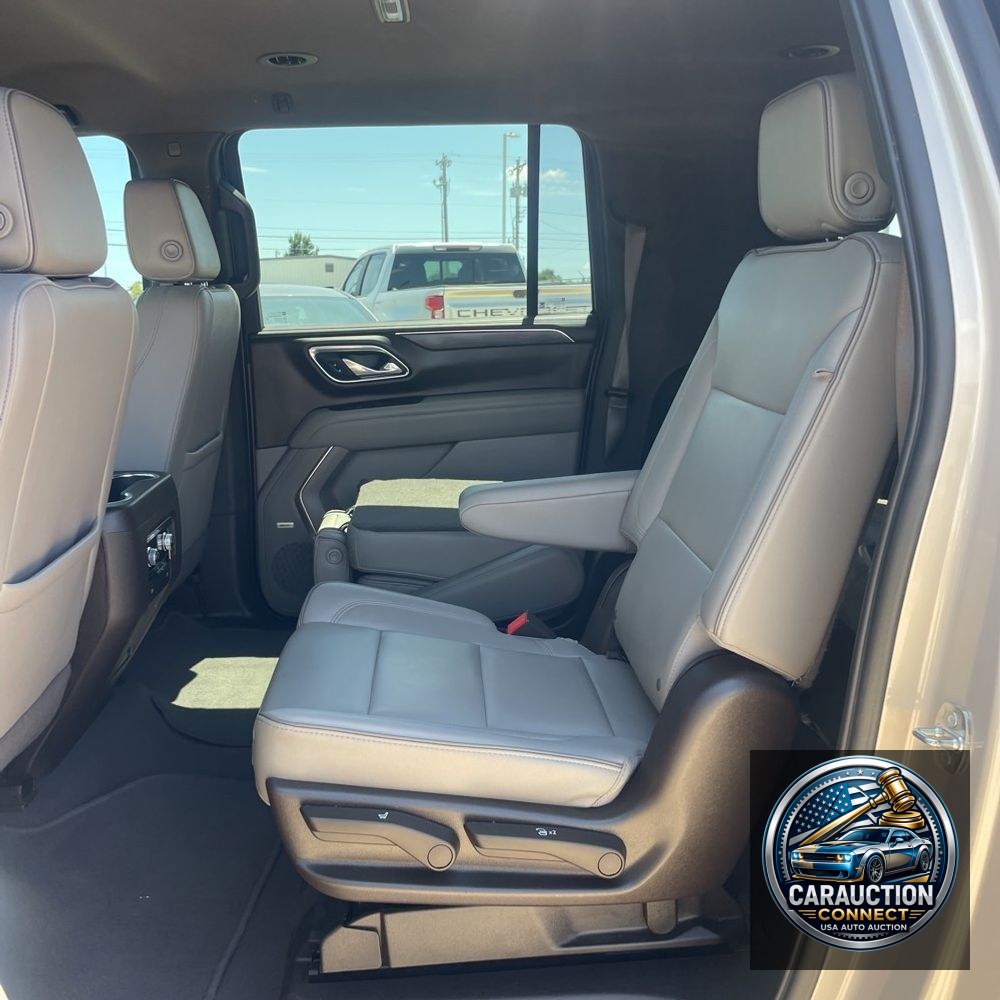 2023 GMC Yukon XL SLT