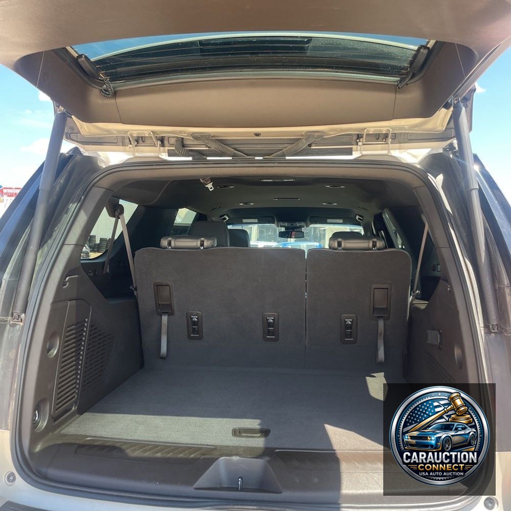 2023 GMC Yukon XL SLT
