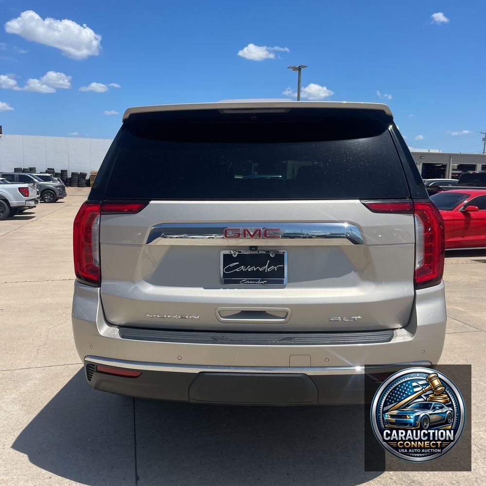 2023 GMC Yukon XL SLT