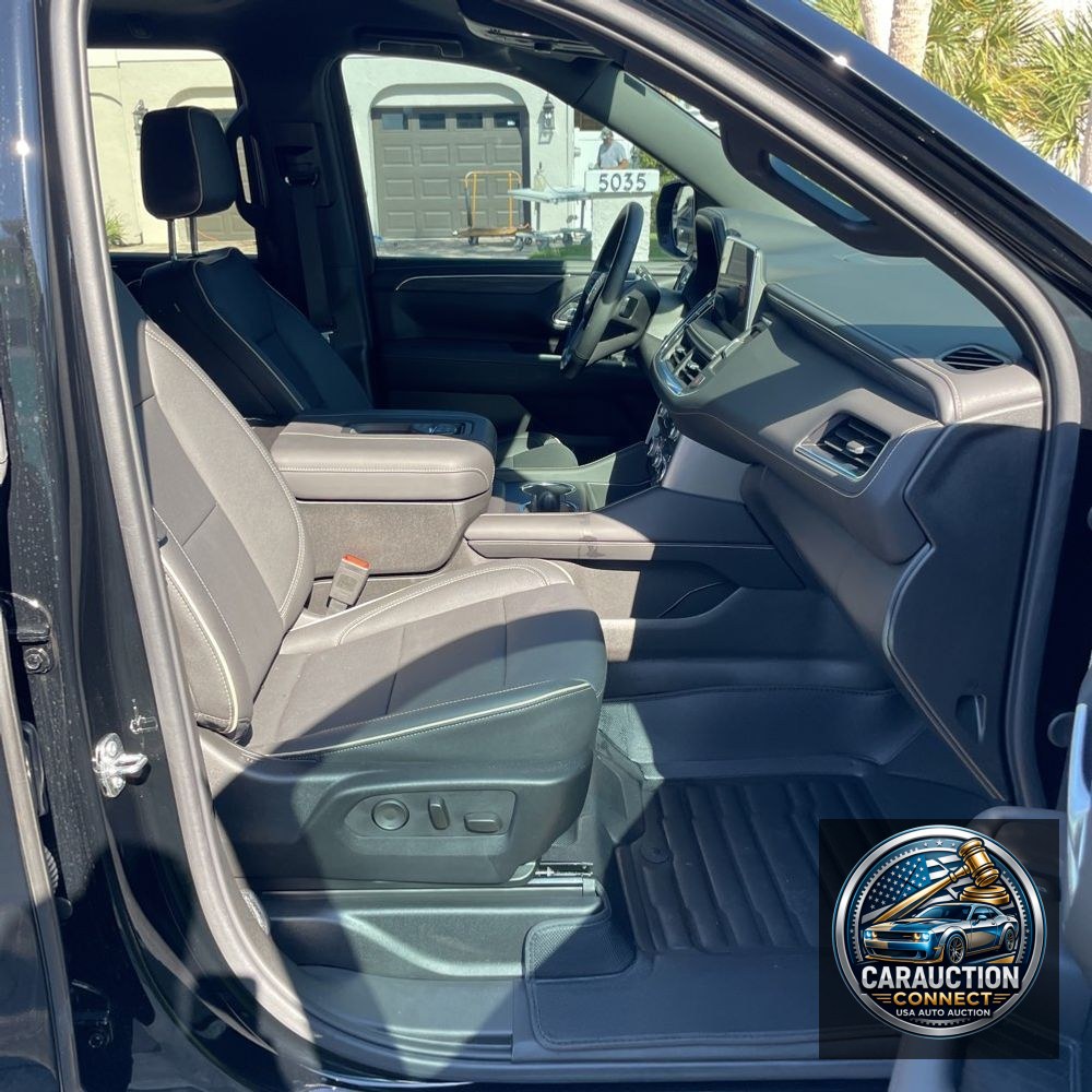 2023 GMC Yukon XL SLT