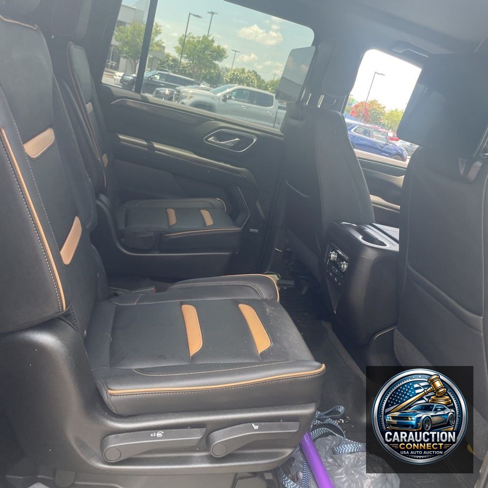2021 GMC Yukon XL AT4