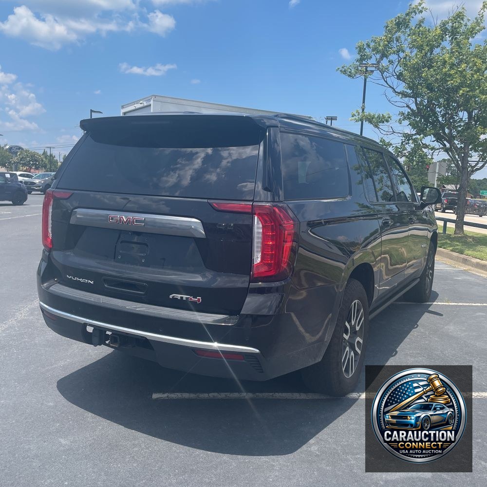 2021 GMC Yukon XL AT4