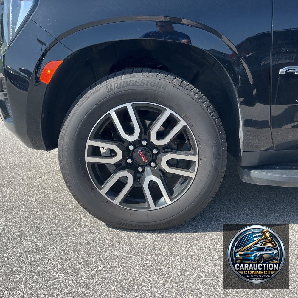 2023 GMC Yukon XL AT4