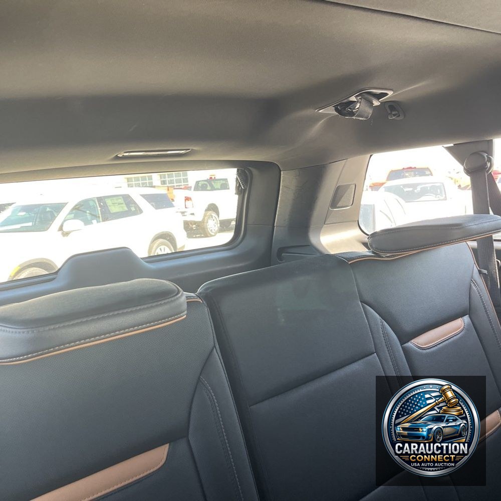 2023 GMC Yukon XL AT4