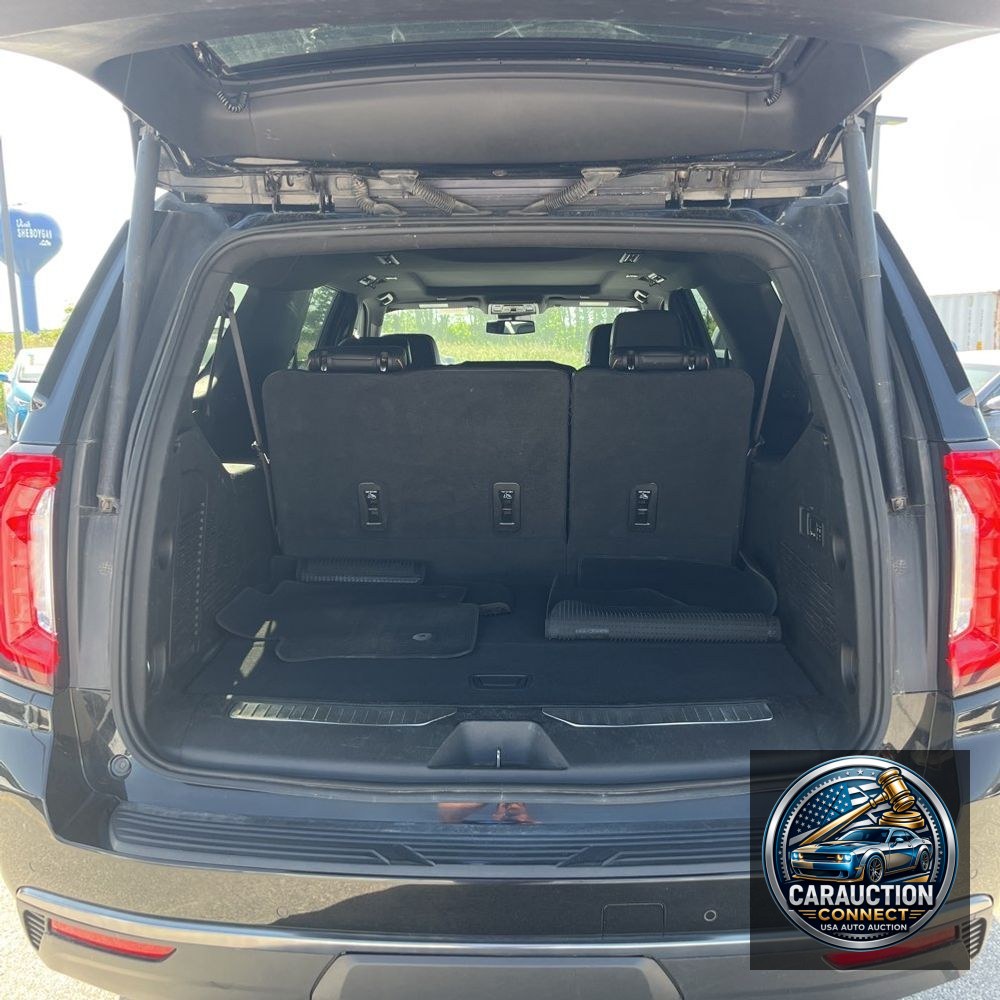 2023 GMC Yukon XL AT4