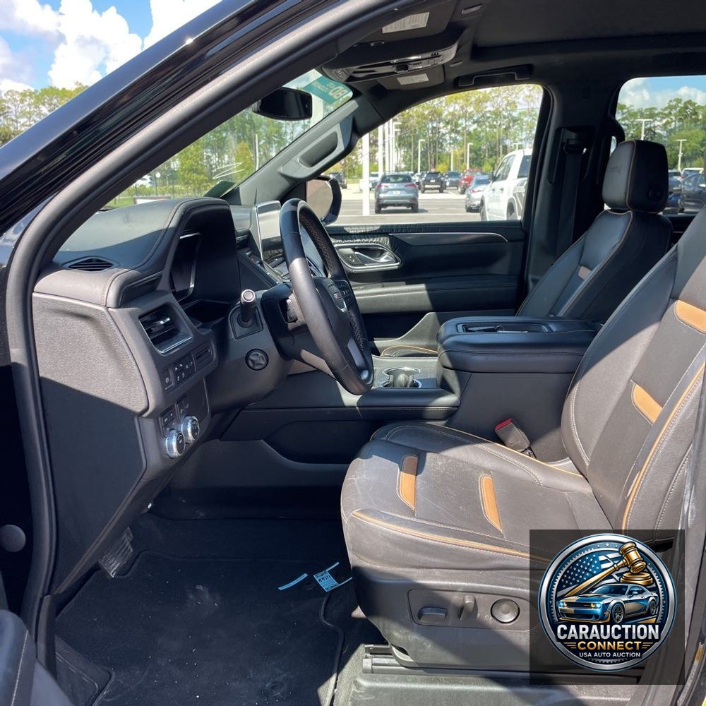 2022 GMC Yukon XL AT4