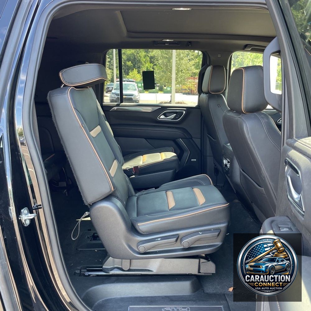 2022 GMC Yukon XL AT4