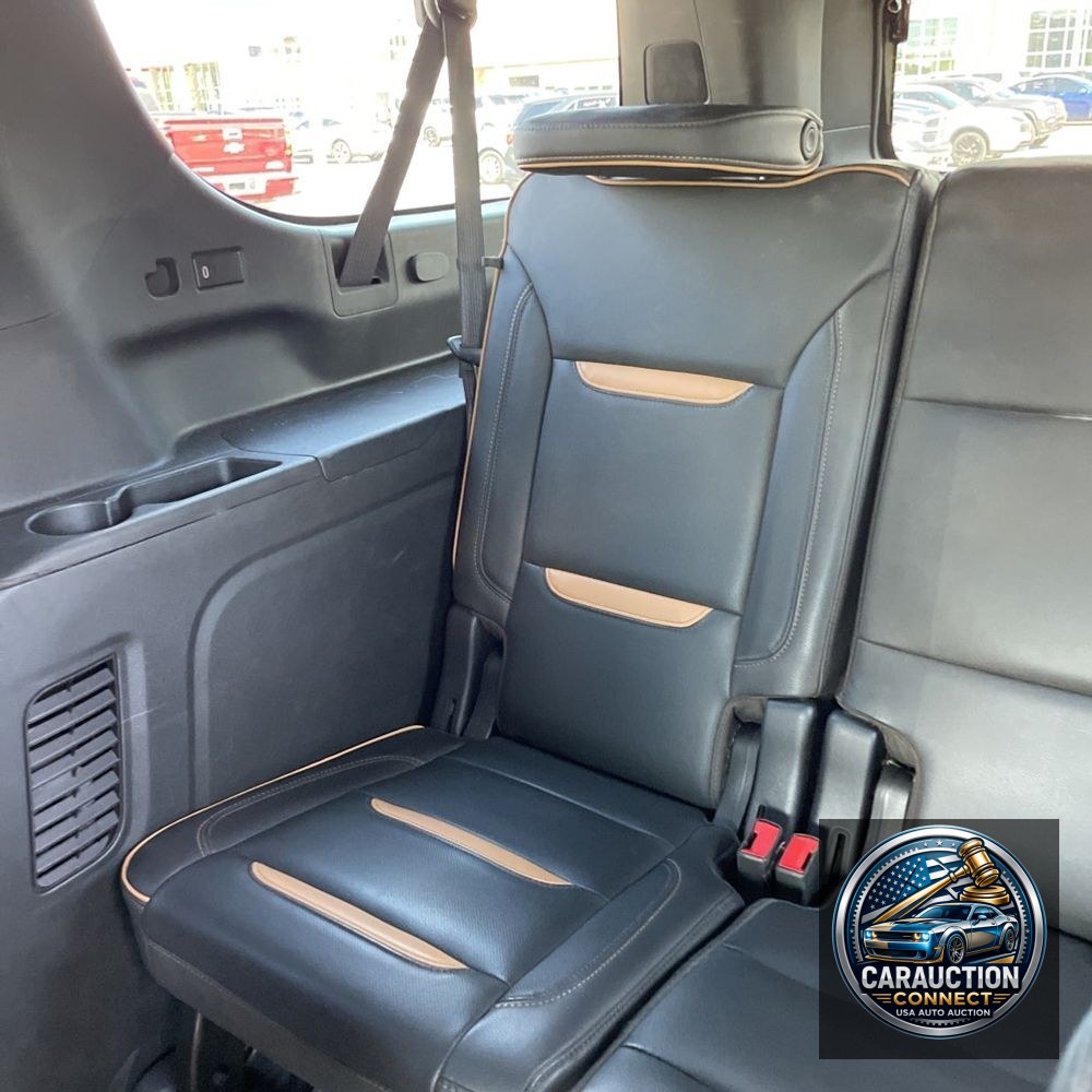 2022 GMC Yukon XL AT4