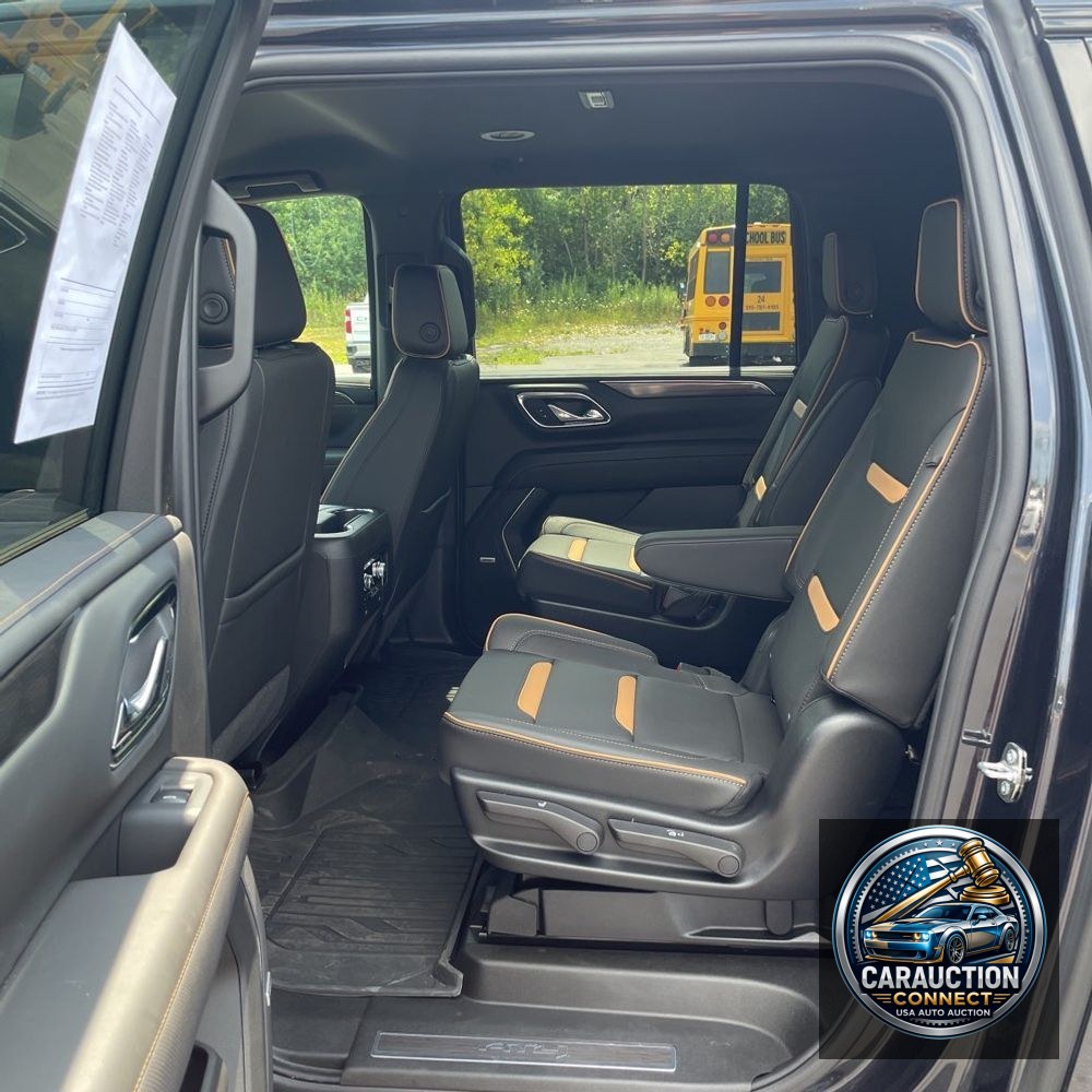 2024 GMC Yukon XL AT4