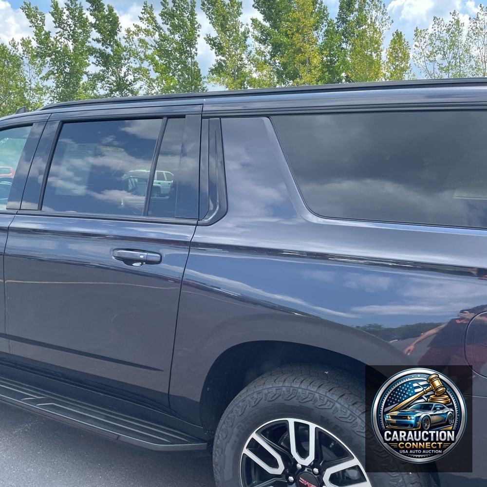 2024 GMC Yukon XL AT4