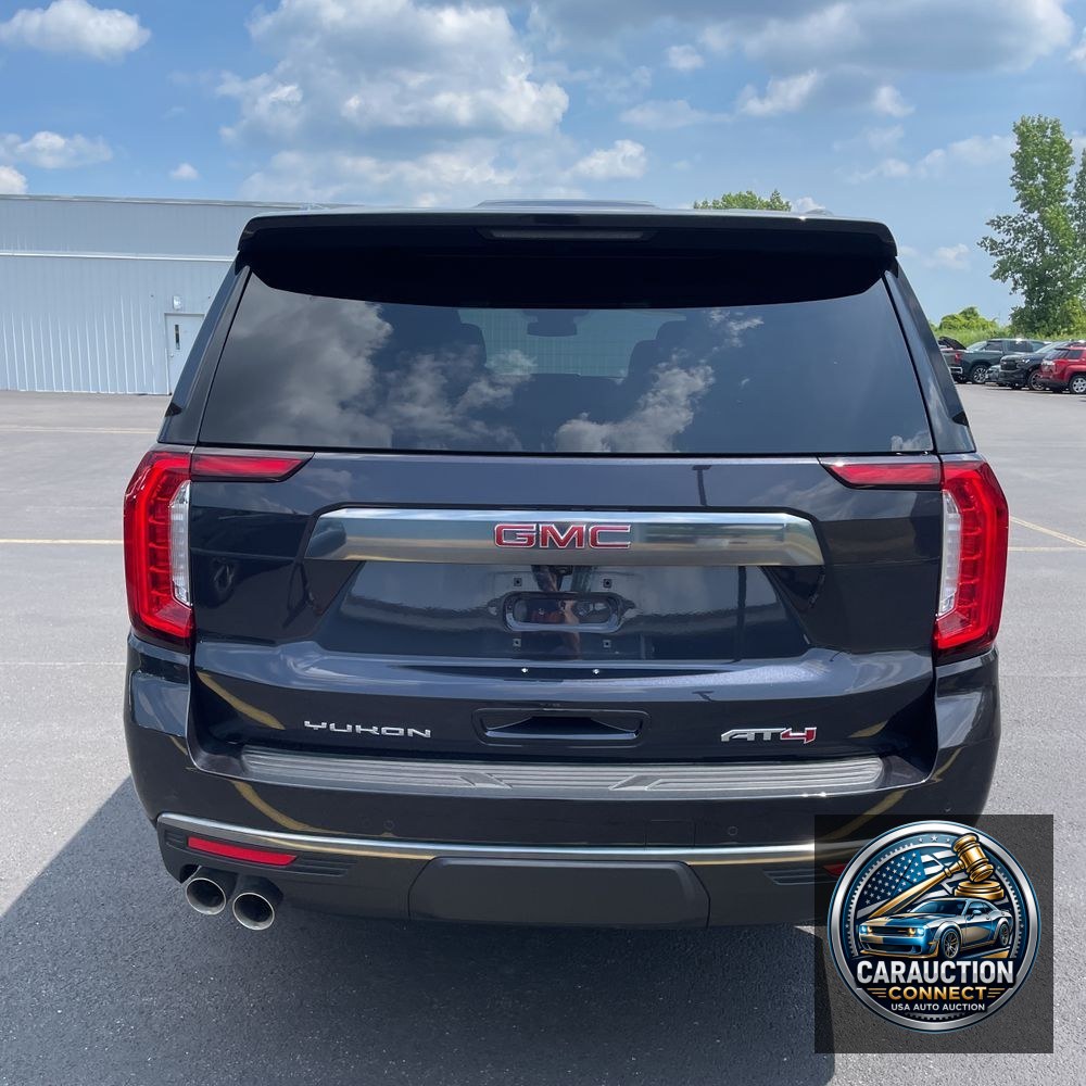 2024 GMC Yukon XL AT4