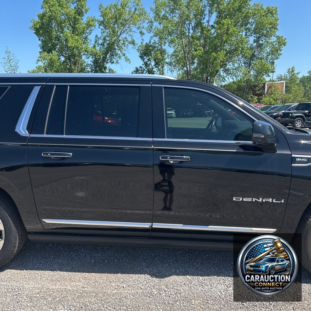 2023 GMC Yukon XL Denali