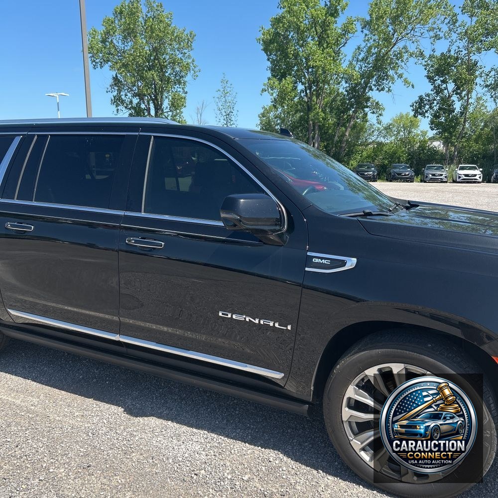 2023 GMC Yukon XL Denali
