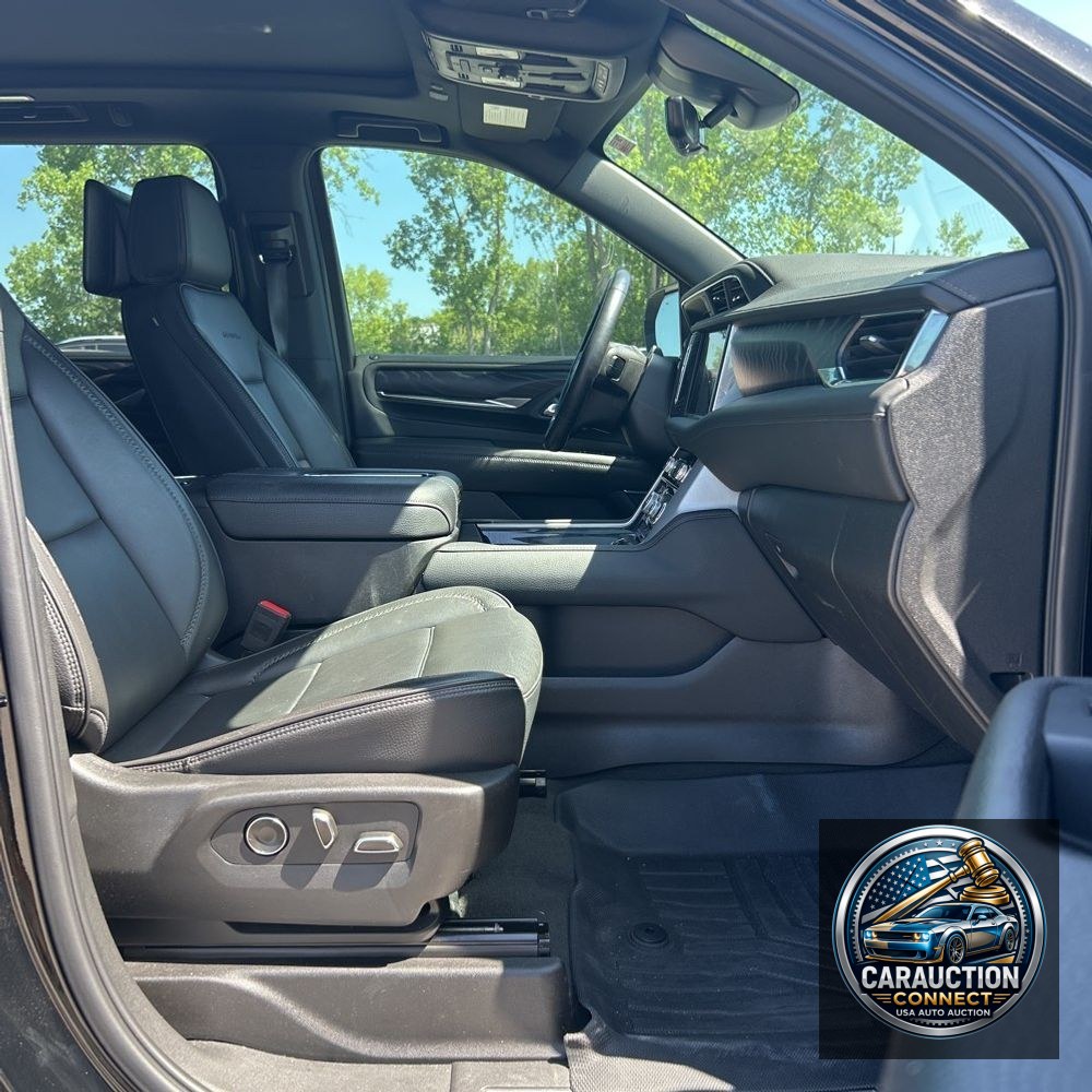 2023 GMC Yukon XL Denali