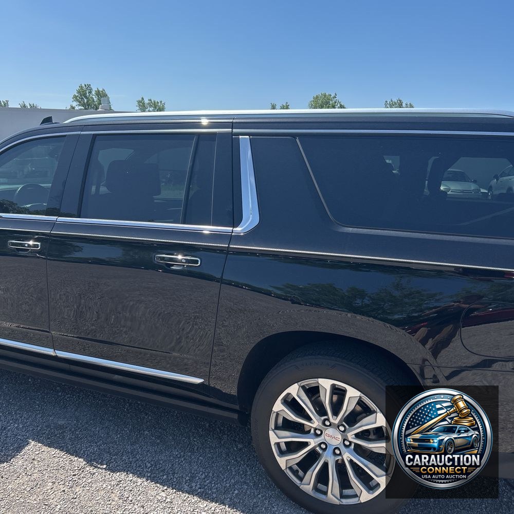 2023 GMC Yukon XL Denali