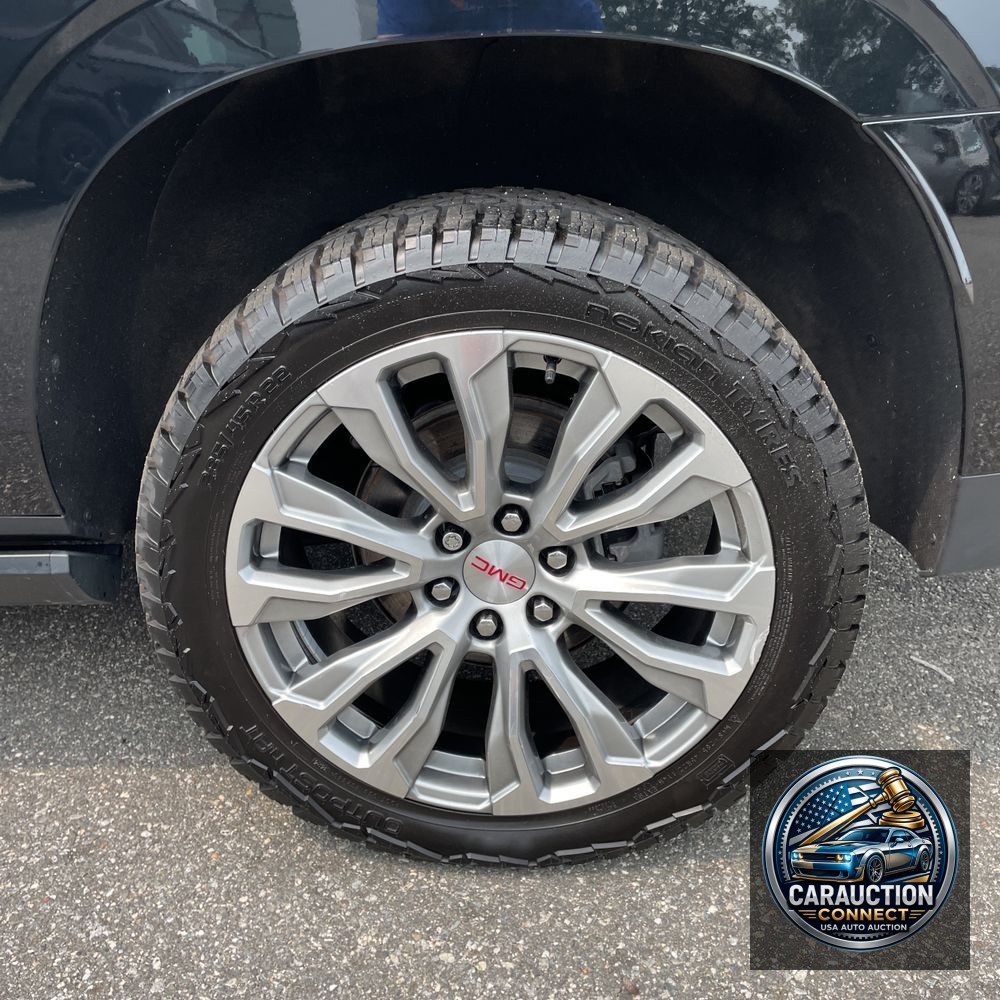 2022 GMC Yukon XL Denali