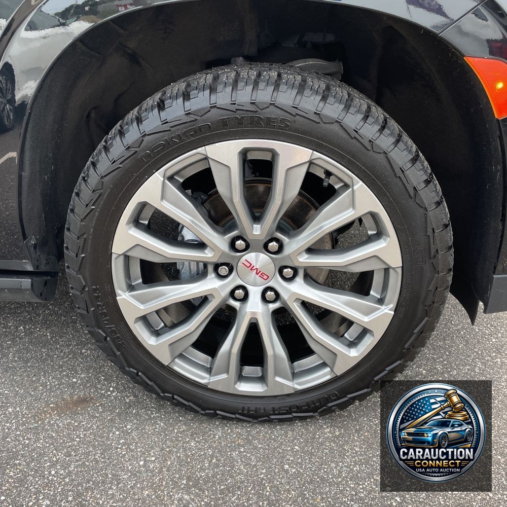 2022 GMC Yukon XL Denali