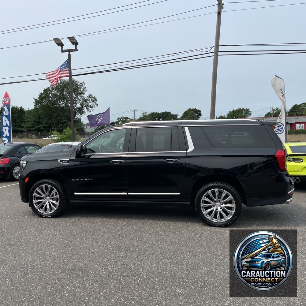 2022 GMC Yukon XL Denali