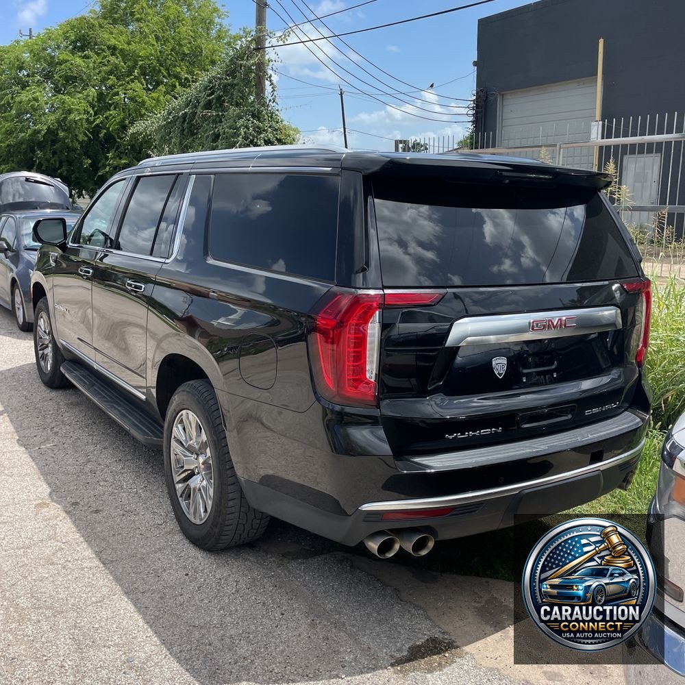 2022 GMC Yukon XL Denali