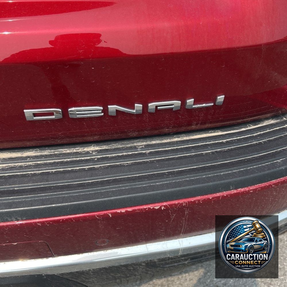 2022 GMC Yukon XL Denali