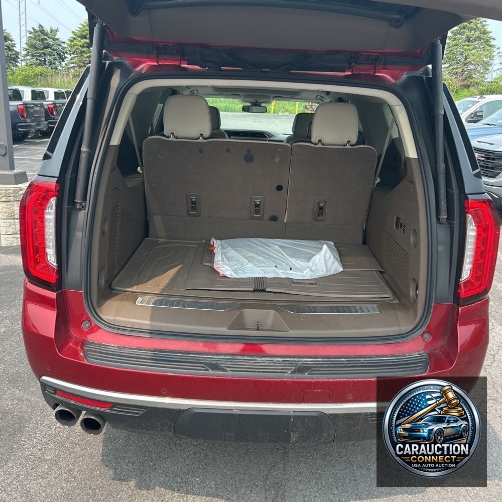 2022 GMC Yukon XL Denali
