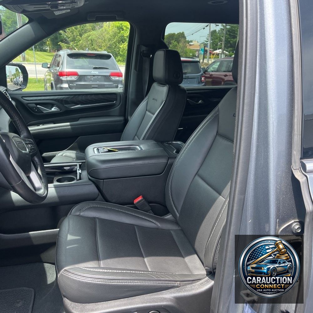 2022 GMC Yukon XL Denali