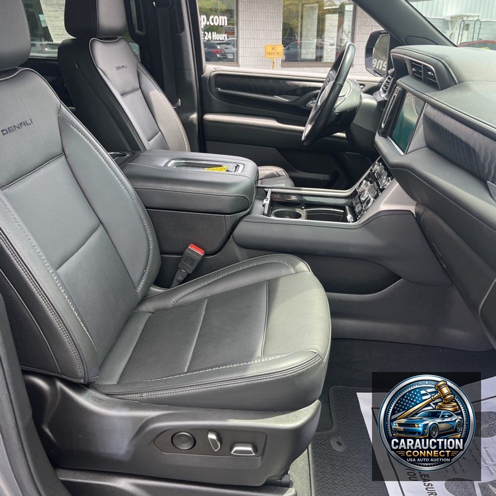 2022 GMC Yukon XL Denali