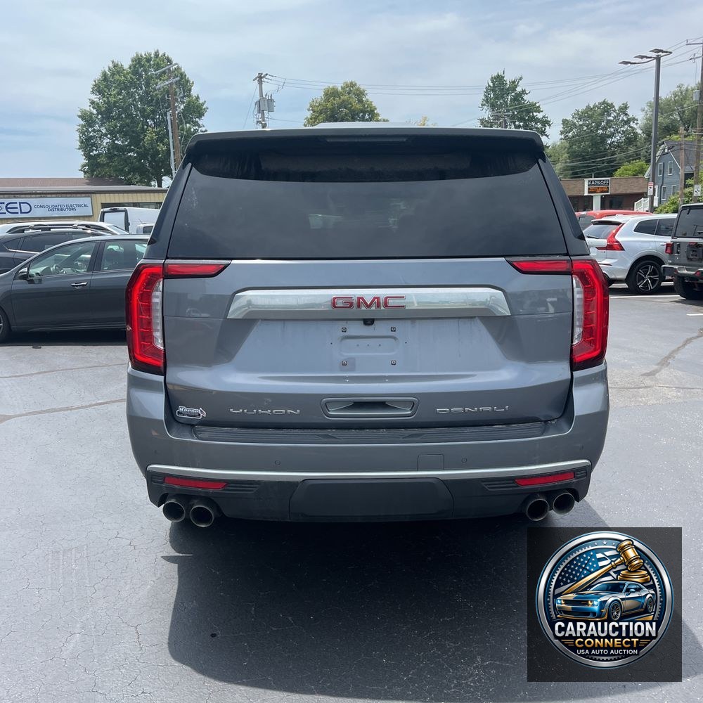 2022 GMC Yukon XL Denali