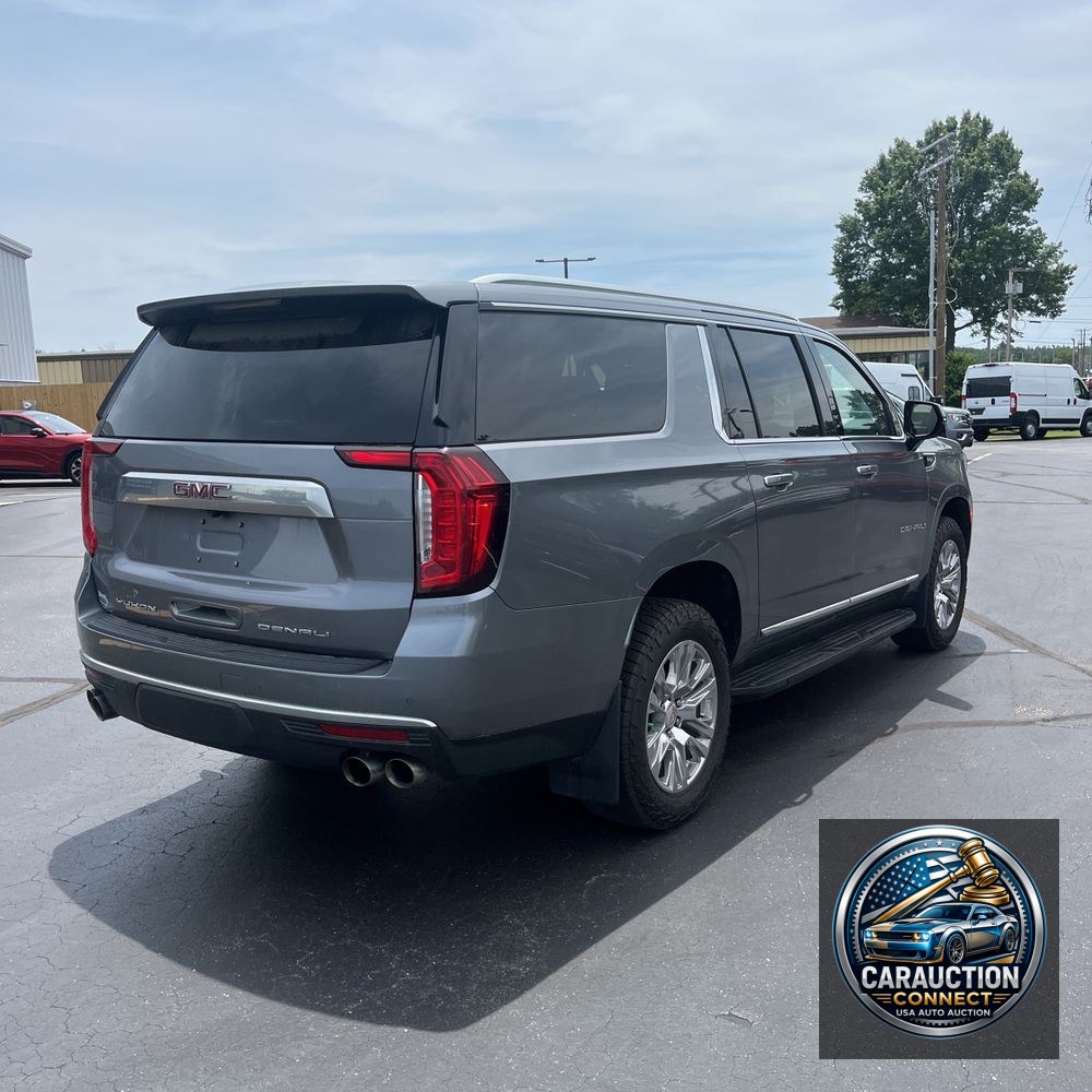 2022 GMC Yukon XL Denali