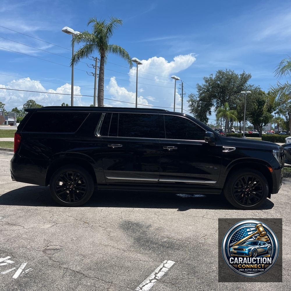 2023 GMC Yukon XL Denali
