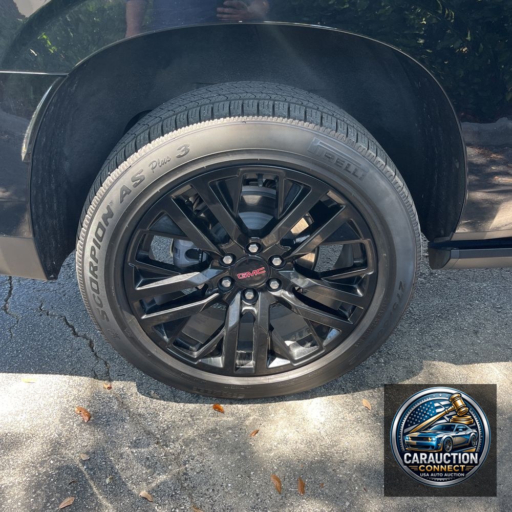 2023 GMC Yukon XL Denali