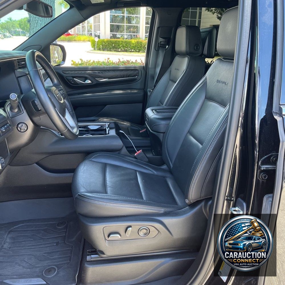2023 GMC Yukon XL Denali