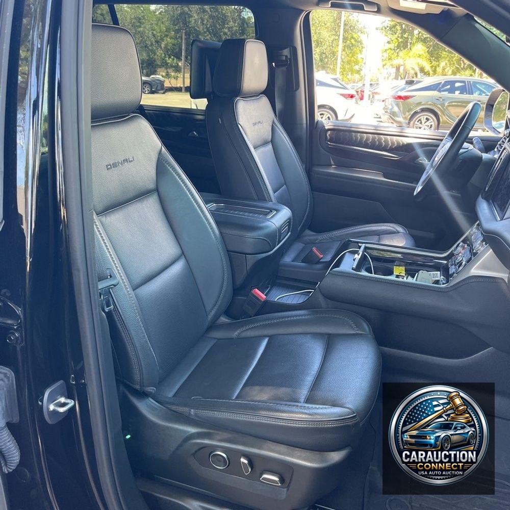2023 GMC Yukon XL Denali