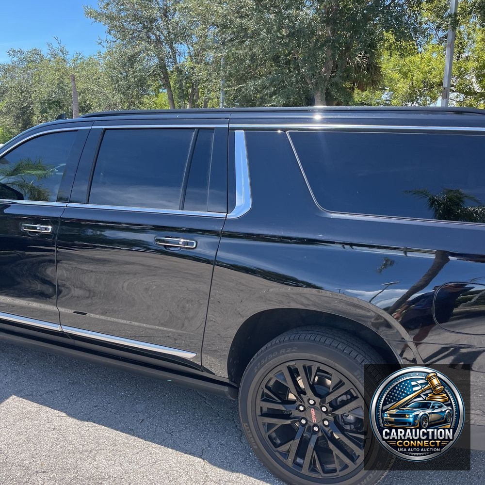 2023 GMC Yukon XL Denali