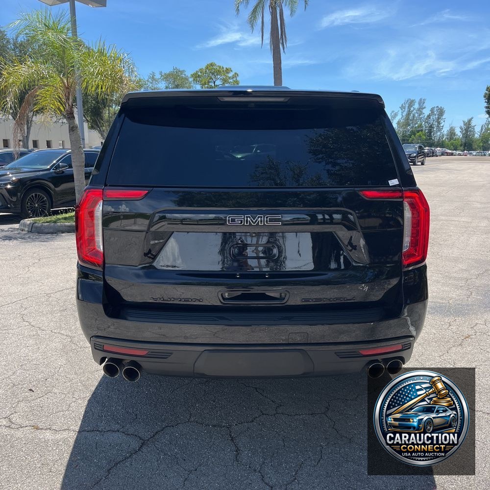 2023 GMC Yukon XL Denali