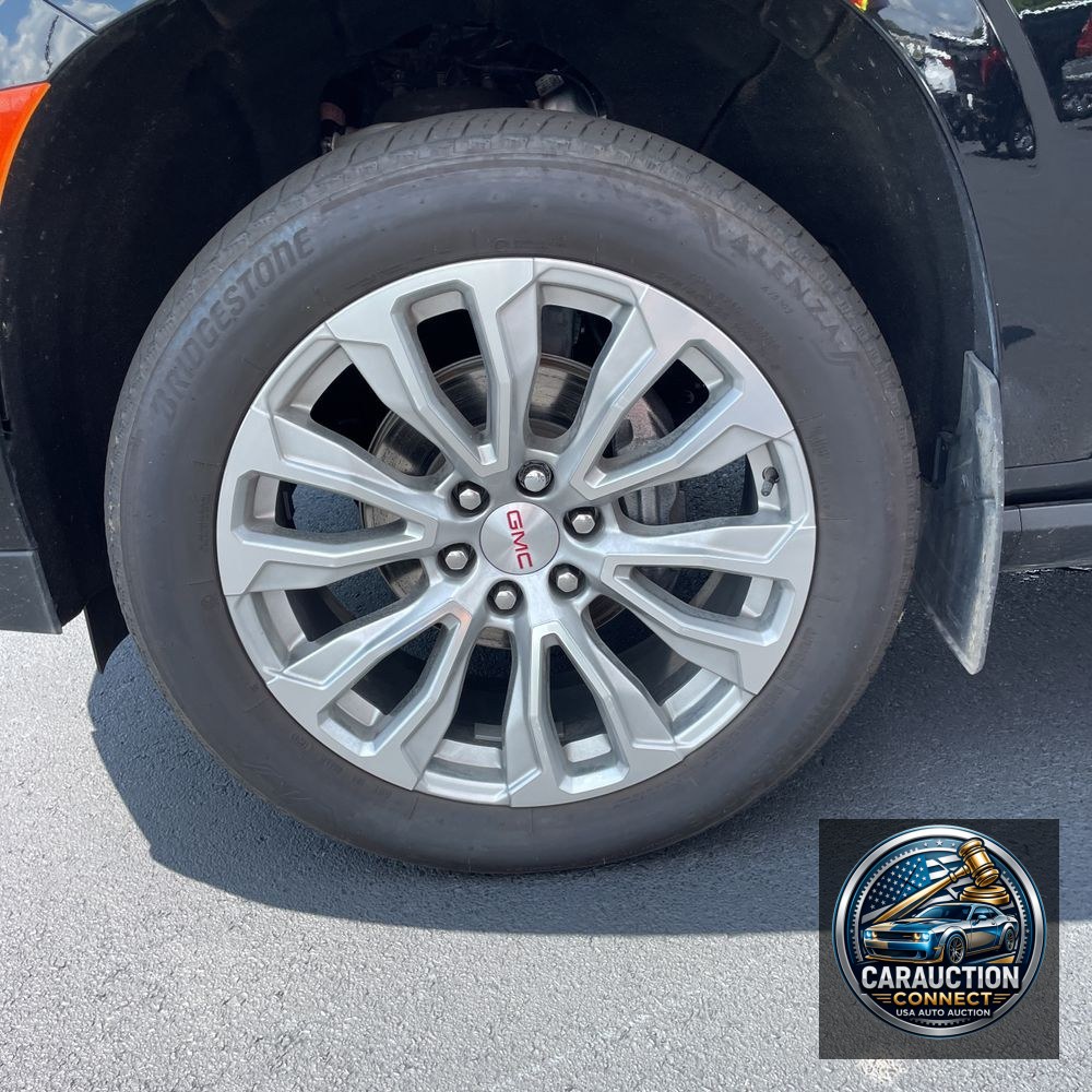 2024 GMC Yukon XL Denali