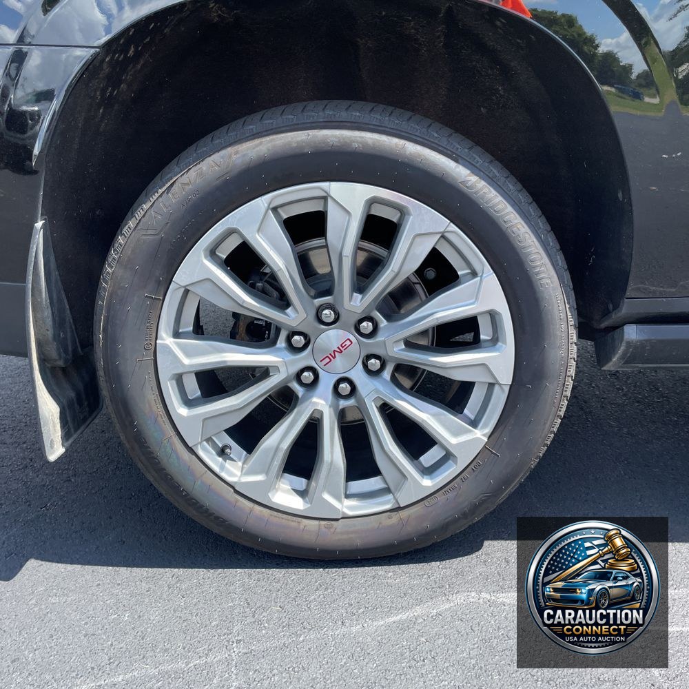 2024 GMC Yukon XL Denali
