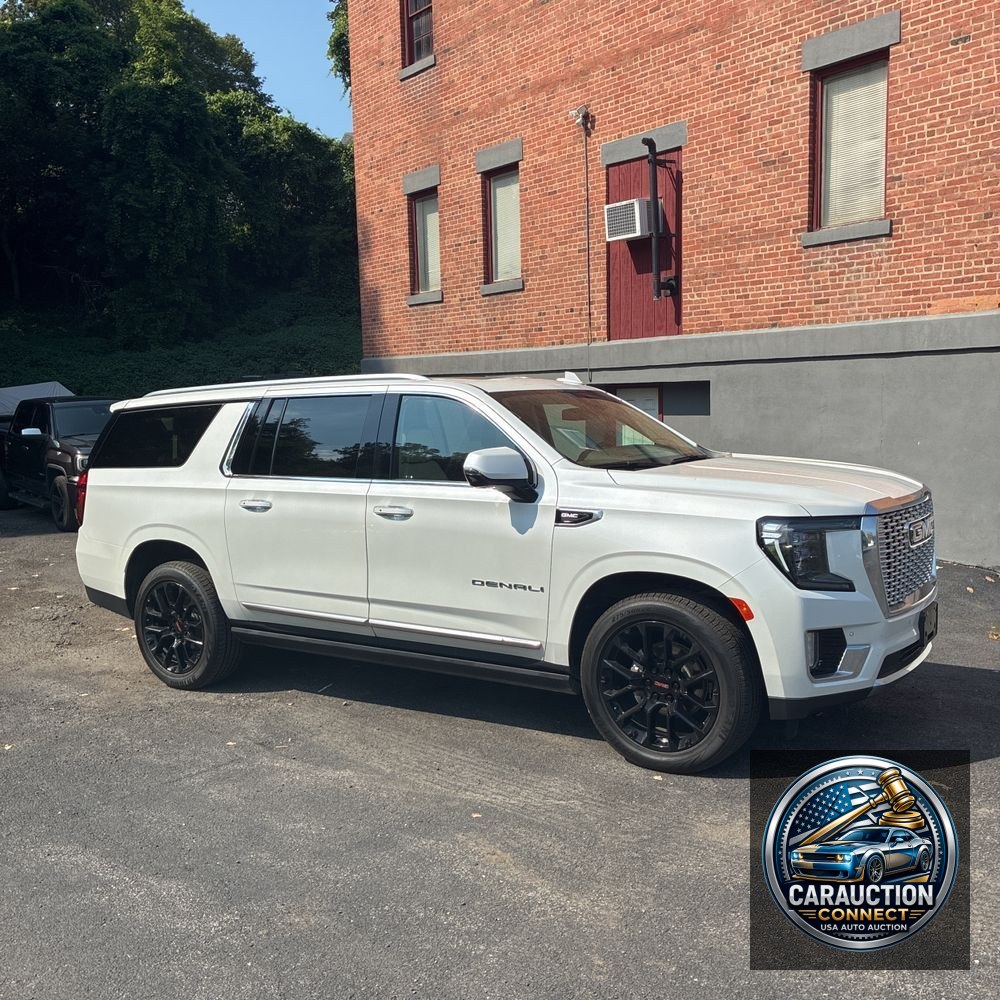 2023 GMC Yukon XL Denali