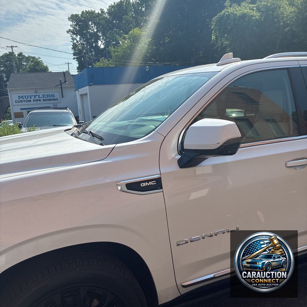 2023 GMC Yukon XL Denali