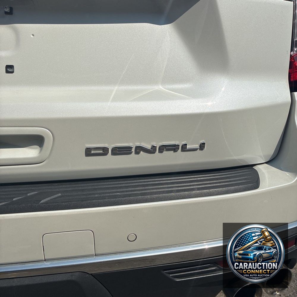 2023 GMC Yukon XL Denali