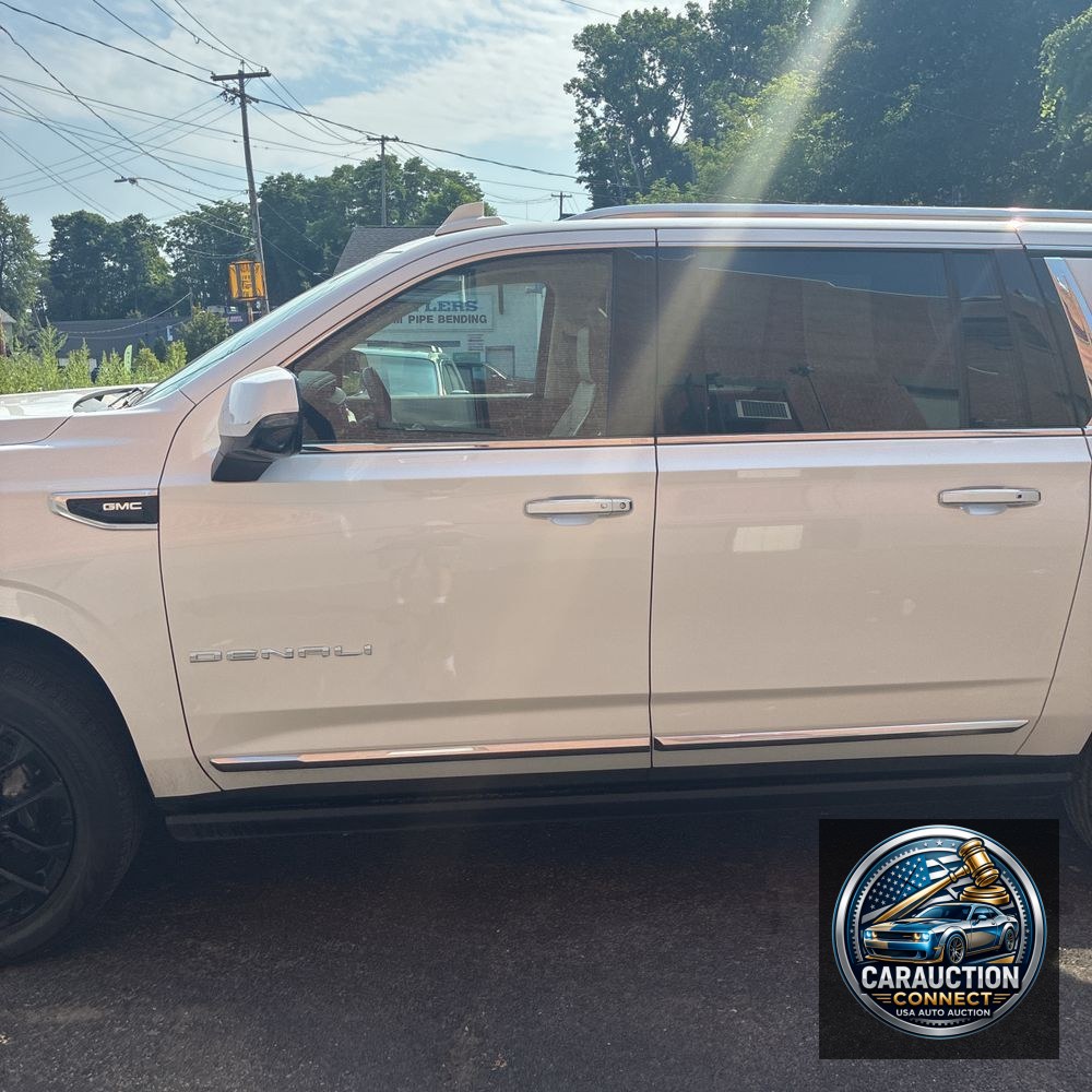2023 GMC Yukon XL Denali
