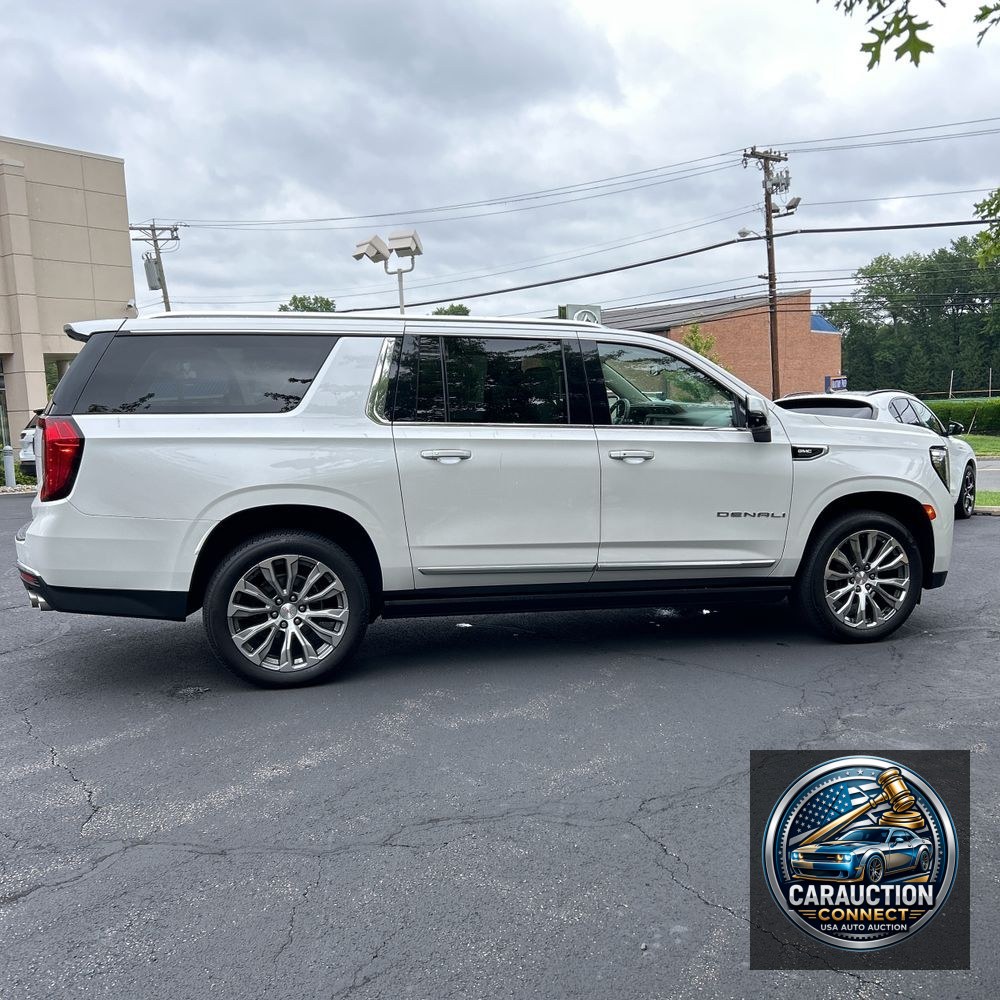 2022 GMC Yukon XL Denali