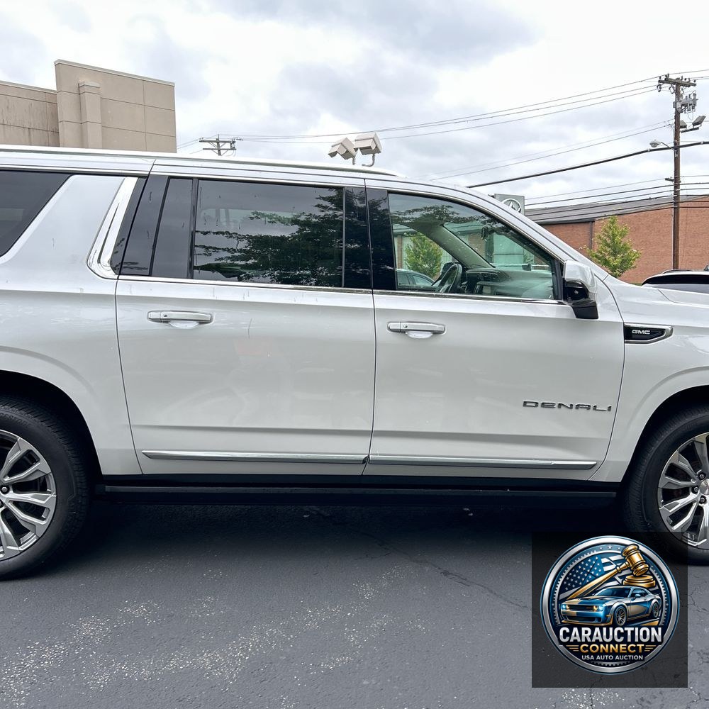 2022 GMC Yukon XL Denali