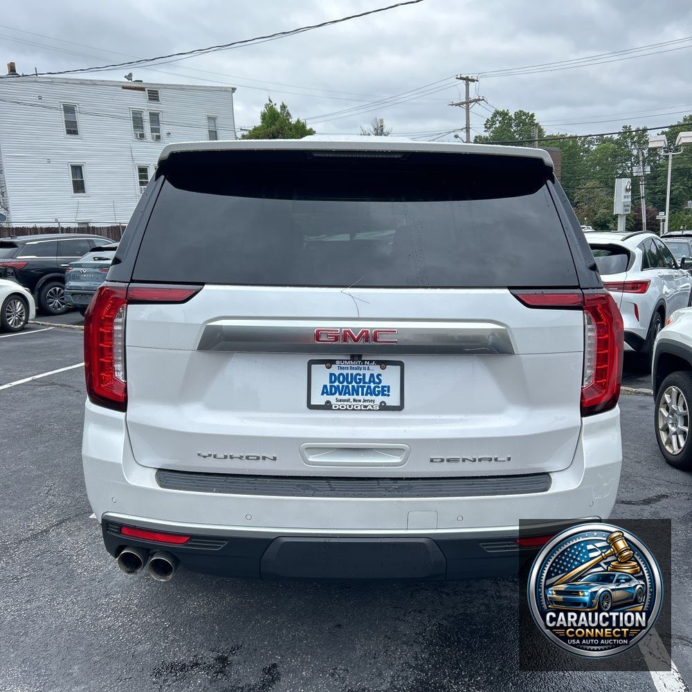 2022 GMC Yukon XL Denali