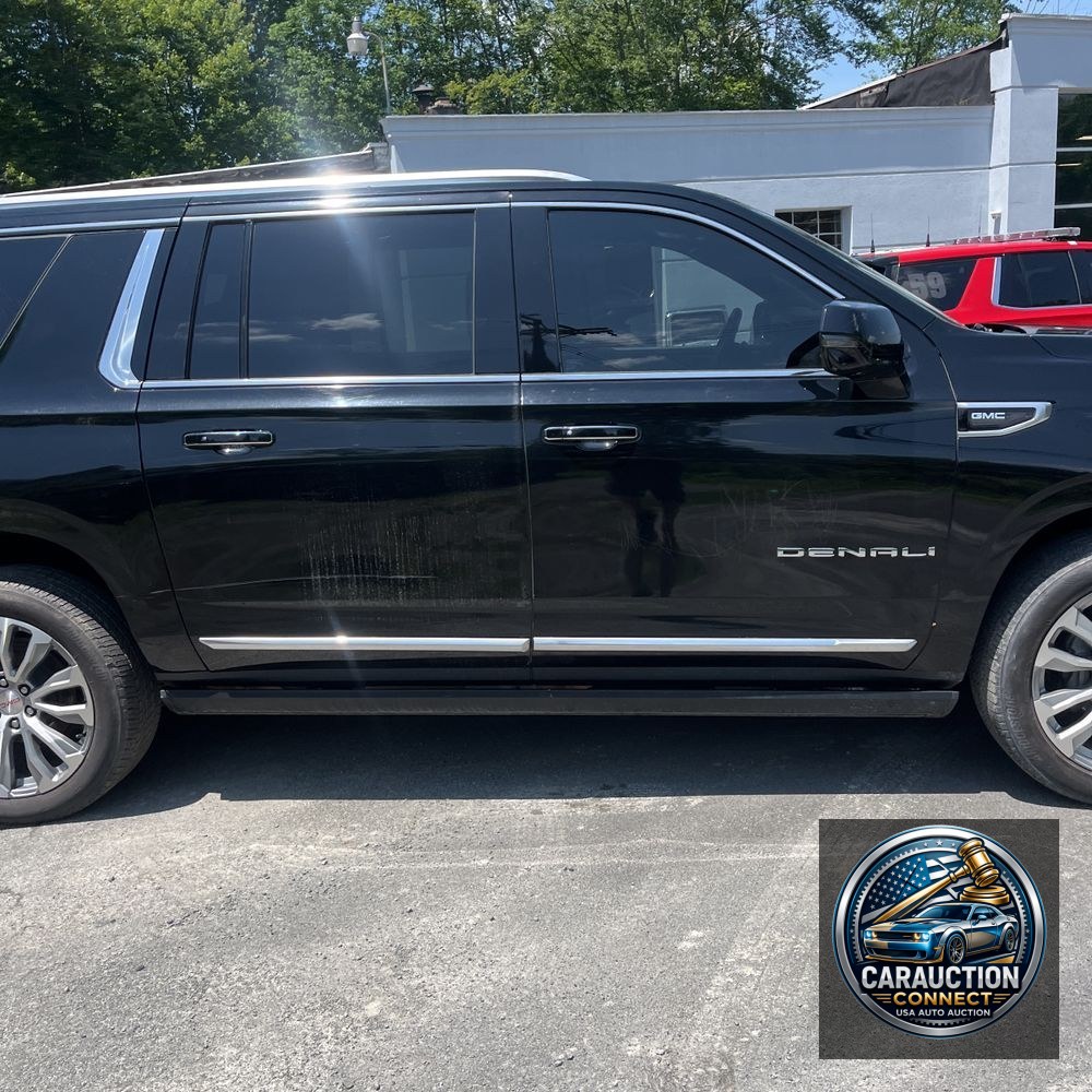 2022 GMC Yukon XL Denali