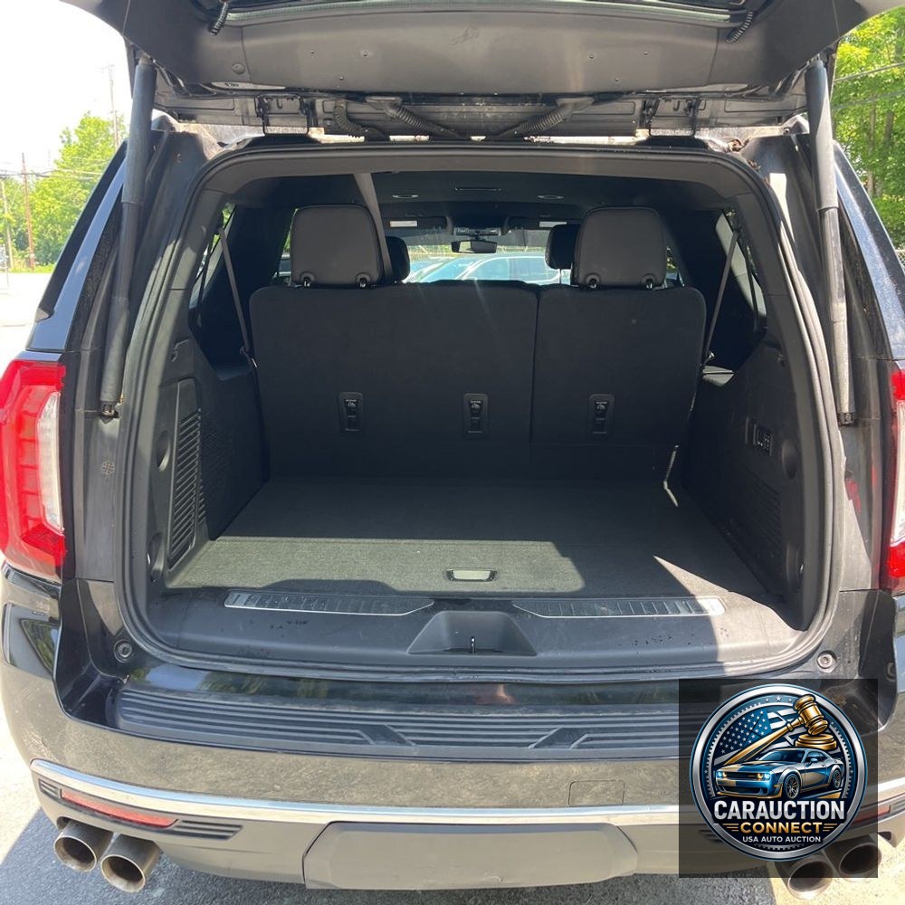 2022 GMC Yukon XL Denali